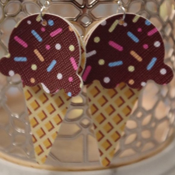Chocolate Ice Cream Cone With Sprinkles!! - Picture 2 of 2